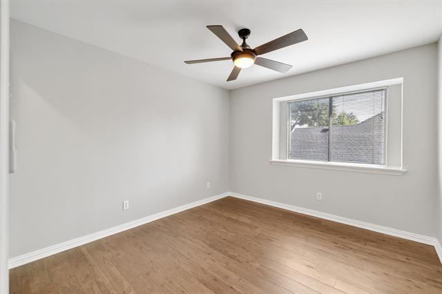 Building Photo - 1109 San Saba Dr