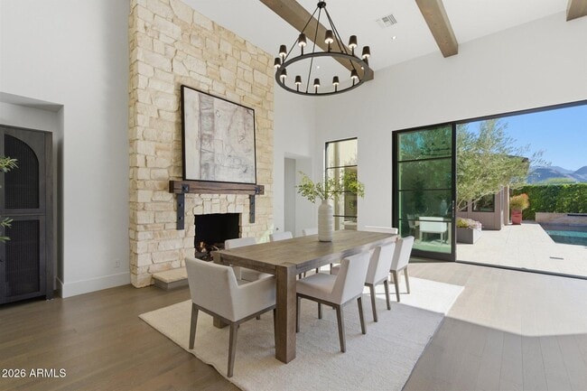 Building Photo - 8900 E Sands Dr