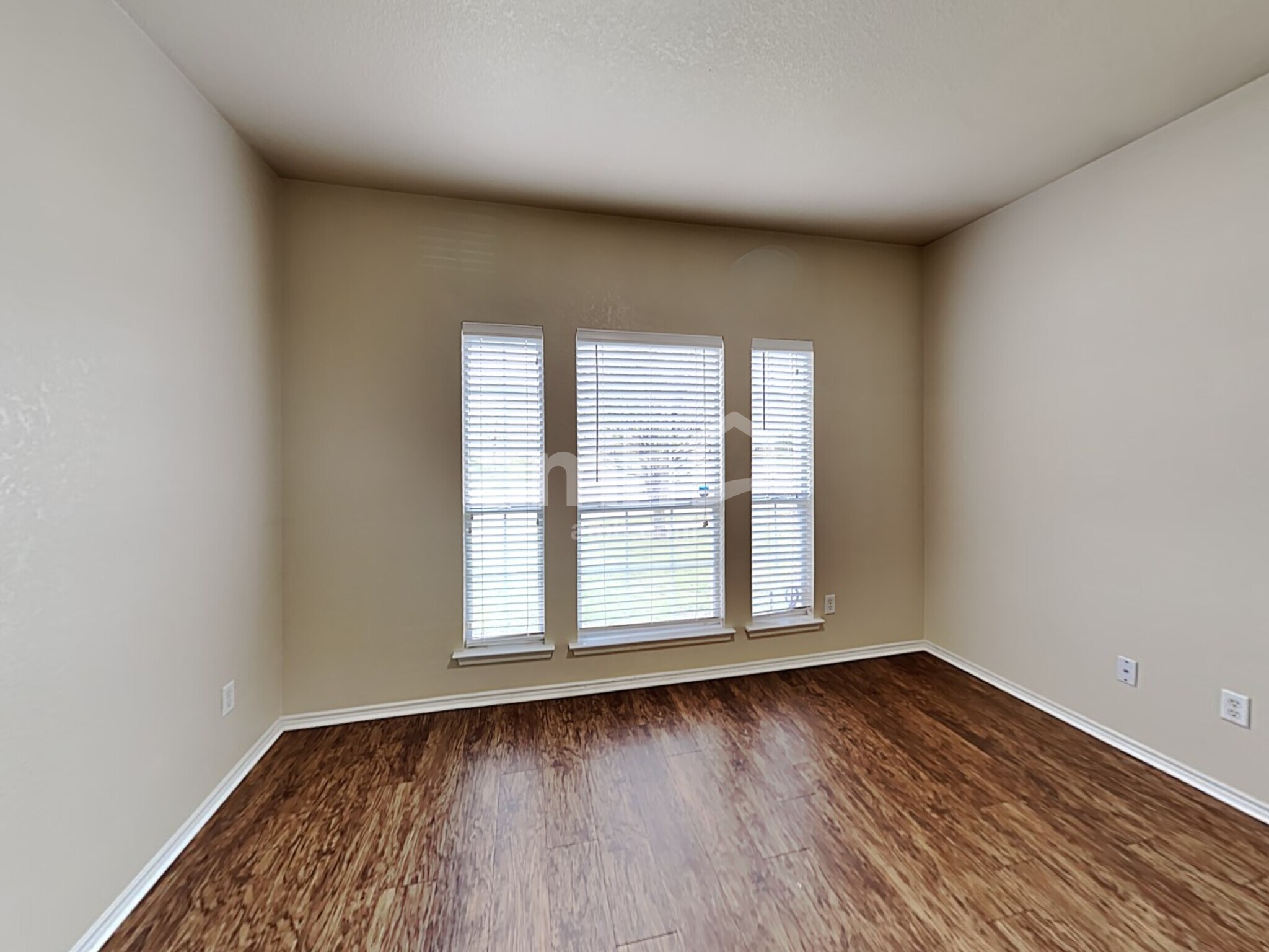 Building Photo - 1224 Dianthus Dr