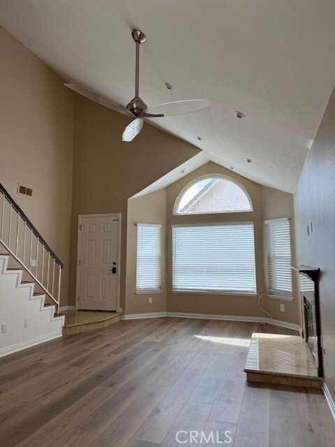 Building Photo - 6594 Montresor Pl