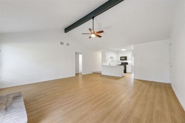 Building Photo - 22323 Indian Ridge Dr