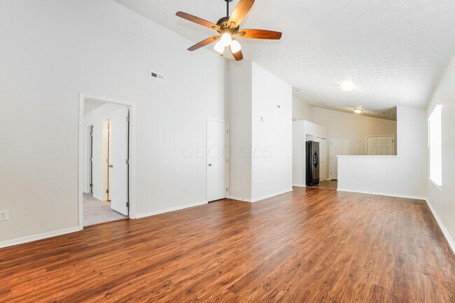 Building Photo - 5393 Blanchard Dr
