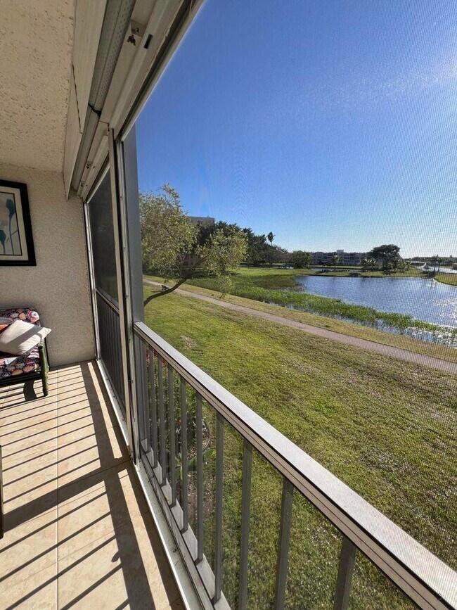 Building Photo - 14575 Bonaire Blvd