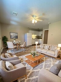 Building Photo - LeGrand Apartments - Downtown Lee's Summit...