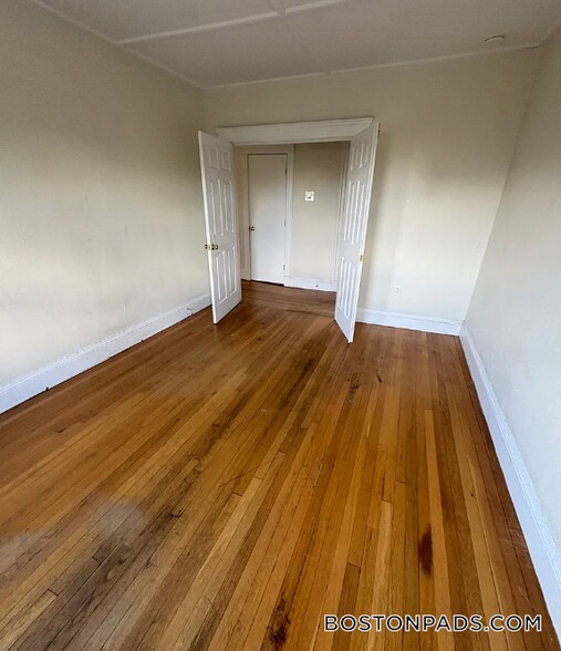 Building Photo - 1179 Boylston St