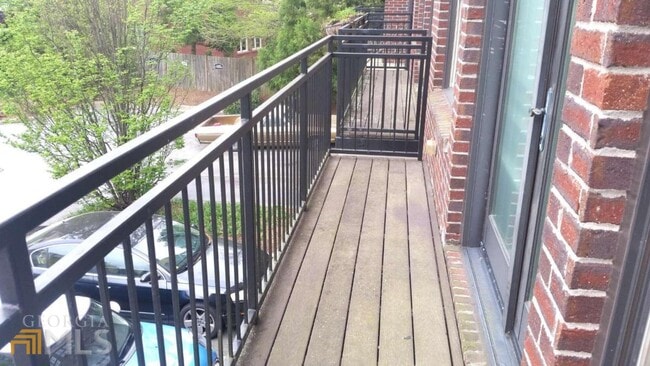 Building Photo - 1300 DeKalb Ave NE