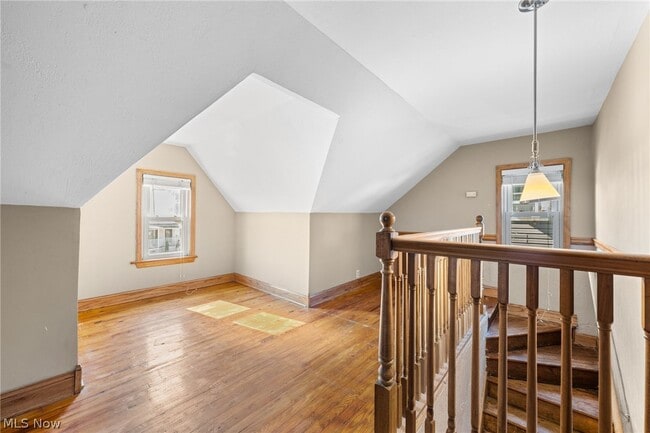 Building Photo - 2438 Brookdale Ave