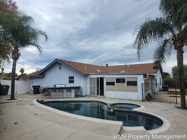 Building Photo - Spacious 4-Bedroom Home with Pool