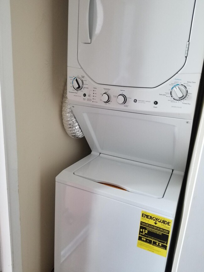 Building Photo - 789 NW 103rd Terrace