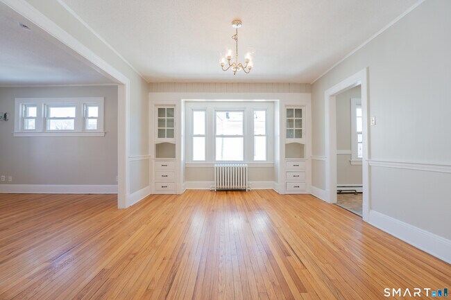 Building Photo - 45 Boulanger Ave