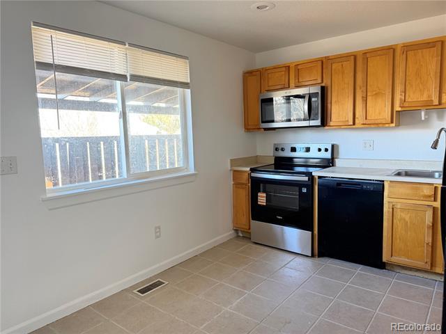 Building Photo - 3129 S Winston St