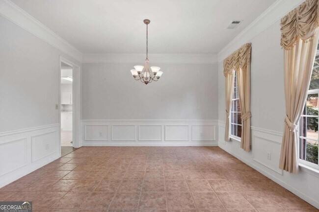 Building Photo - 7810 Brookwood Way