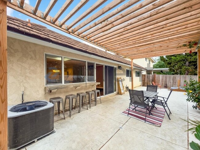 Building Photo - 8162 Havasu Cir