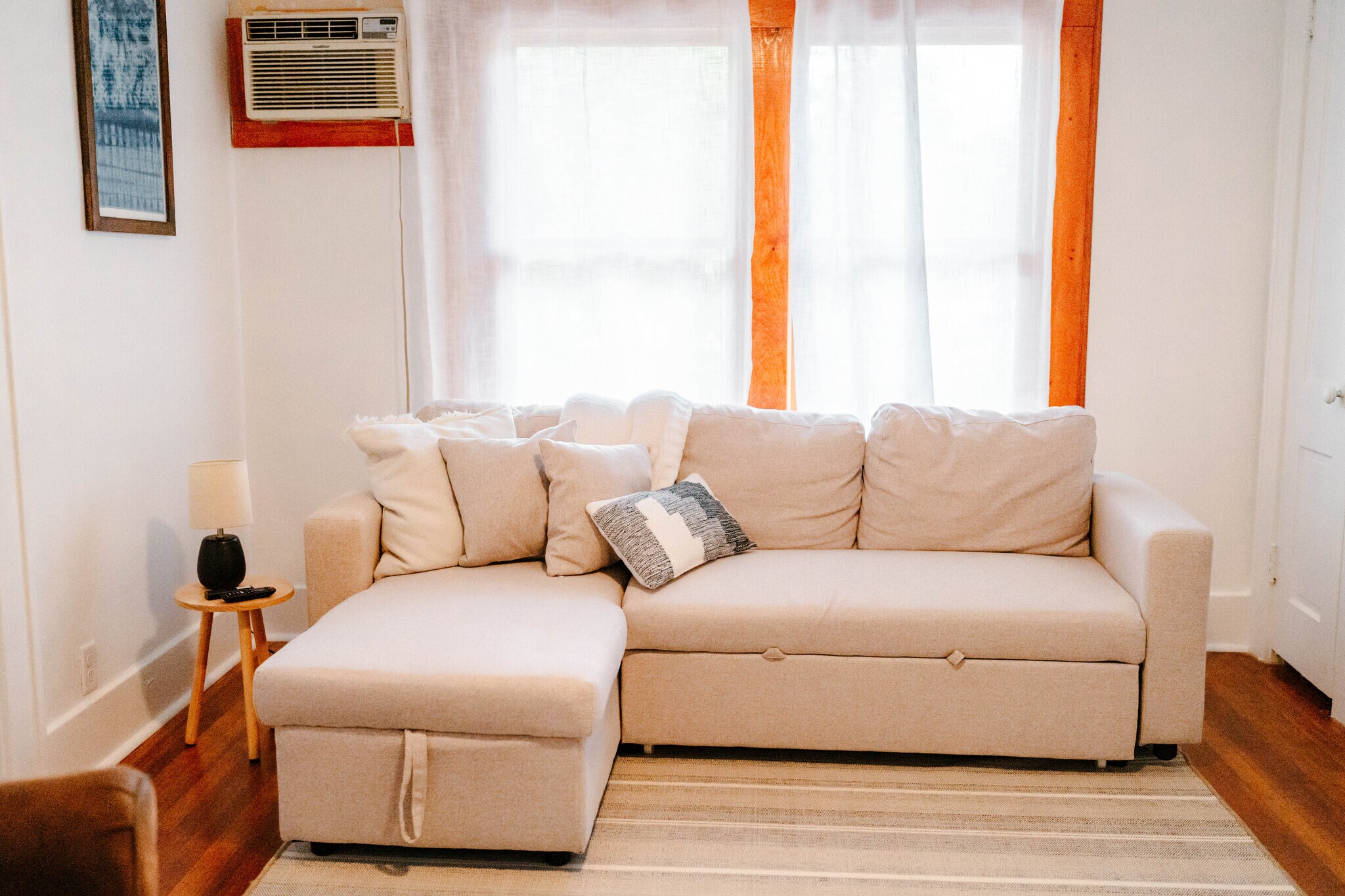 Building Photo - 711 S Phillips Ave