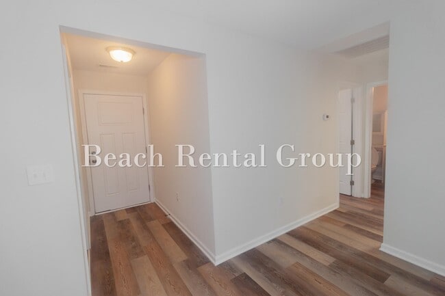 Building Photo - 1501 Leatherman Rd