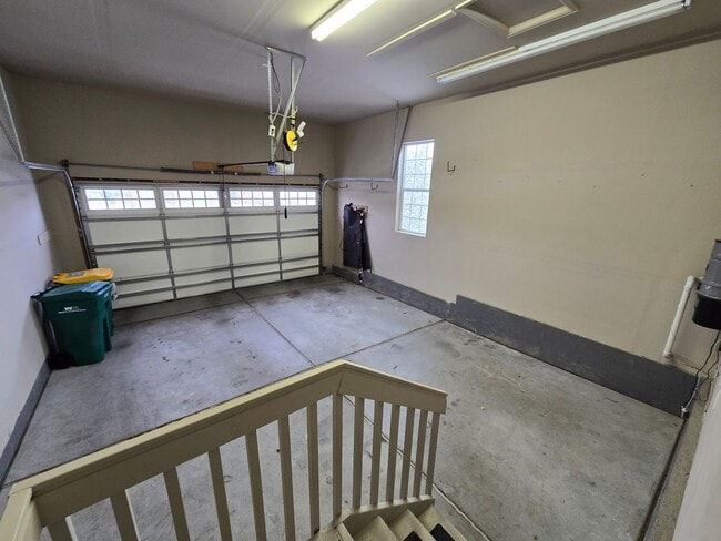 Building Photo - Highly Desirable Anthem Ranch 55+ Community.