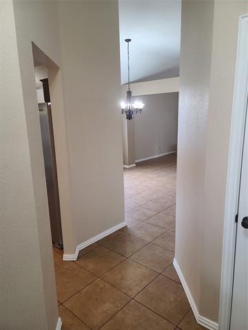 Building Photo - 305 Lake Wichita Dr