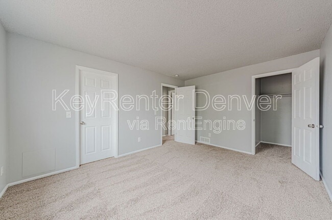 Building Photo - 4560 Eureka Ct