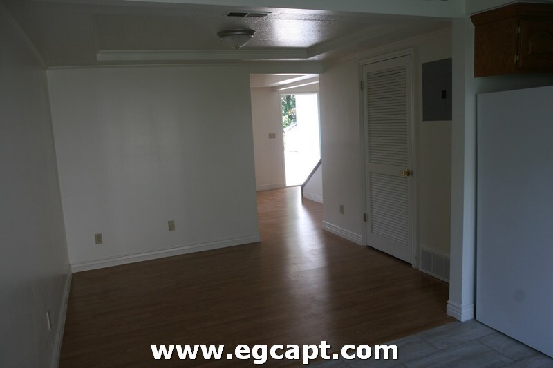 Building Photo - 1249 N 400 E