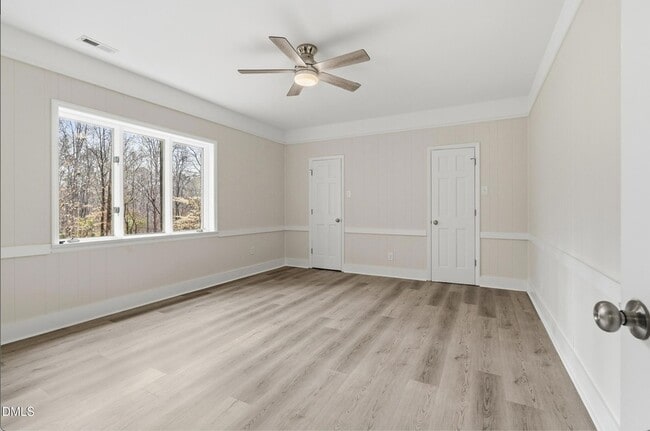 Building Photo - 1504 Homestead Rd