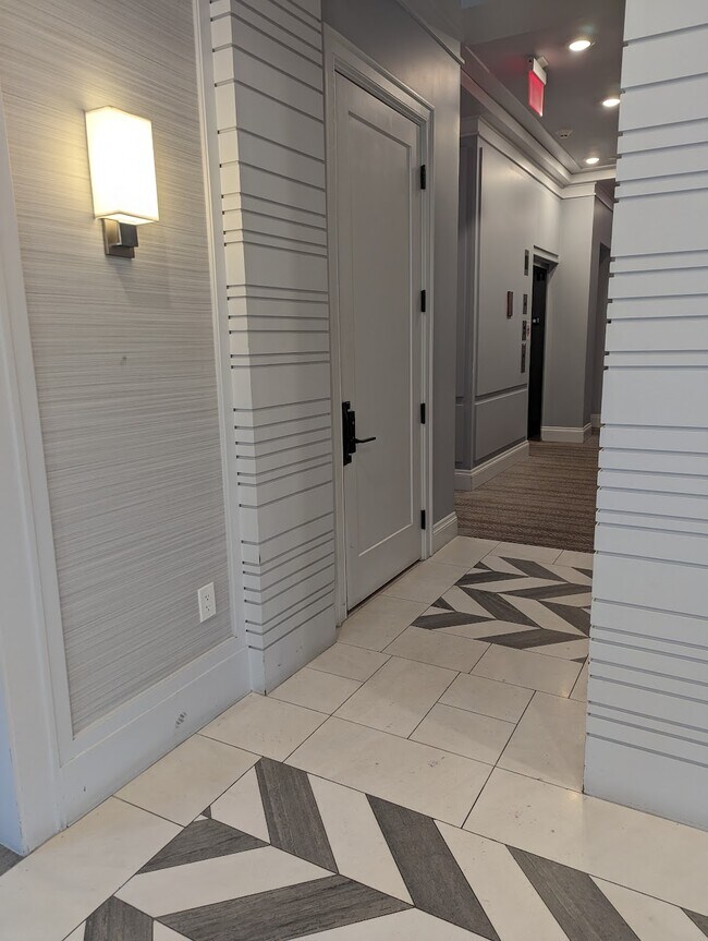 Building Photo - 300 8th St NE