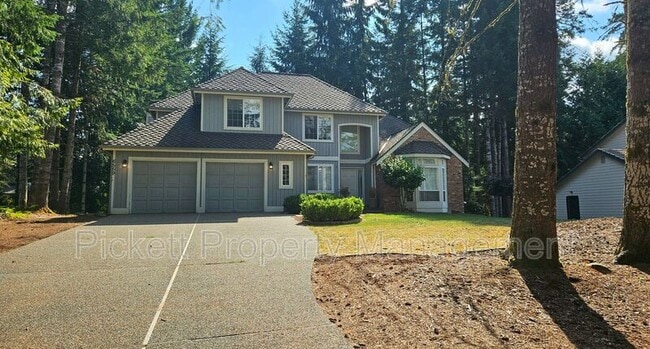 Building Photo - 6559 Gleneagle Ave SW