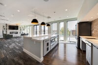Interior Photo - ENNEA