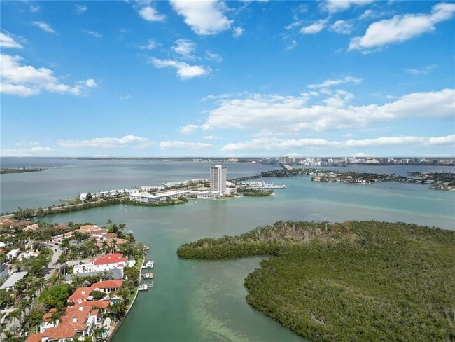 Building Photo - 765 John Ringling Blvd
