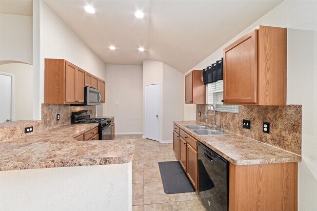 Building Photo - 3307 Upland Spring Trace