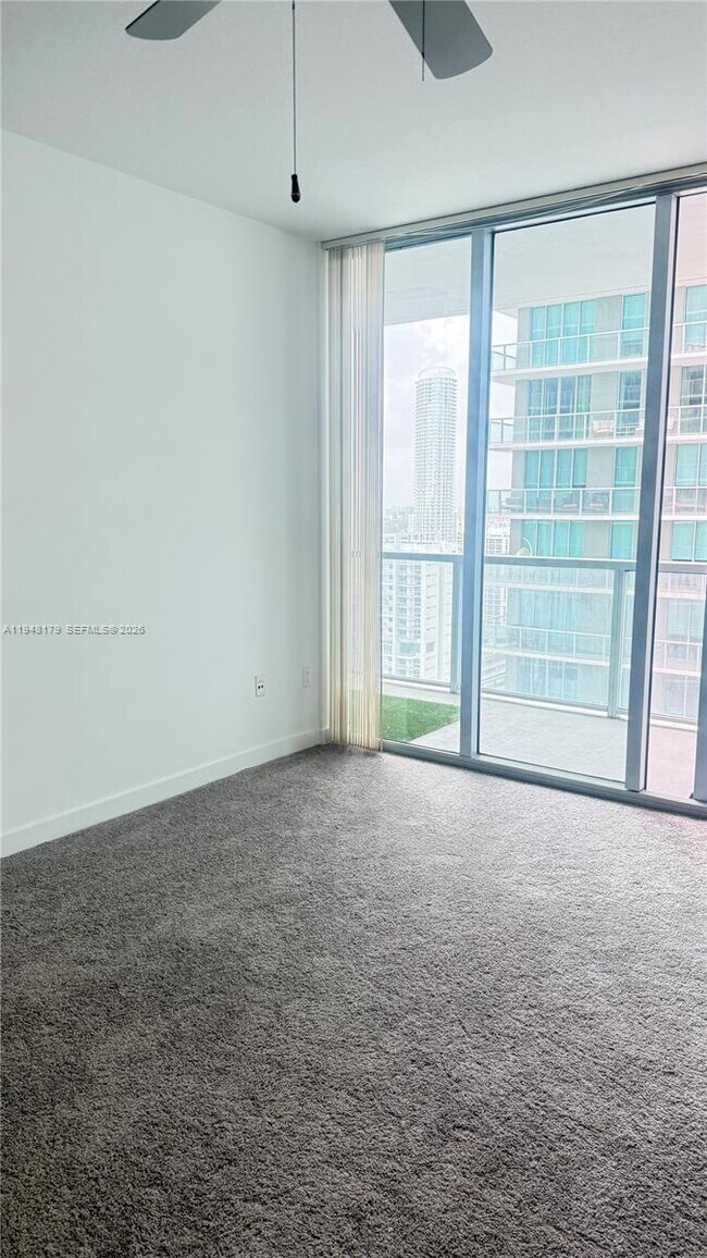 Building Photo - 79 SW 12th St