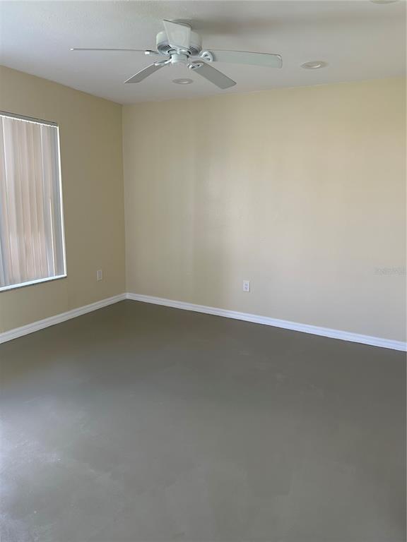 Building Photo - 6185 Deming Ave