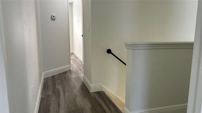 Building Photo - 2425 Ashecroft Dr