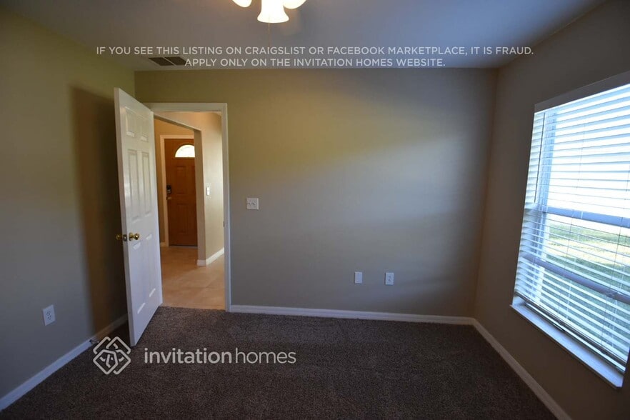 Building Photo - 7205 Royal George Ct