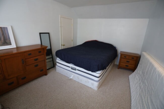 Building Photo - Seasonal 6 Month Lease Available | $1,700.00/ month home in Campton, NH!