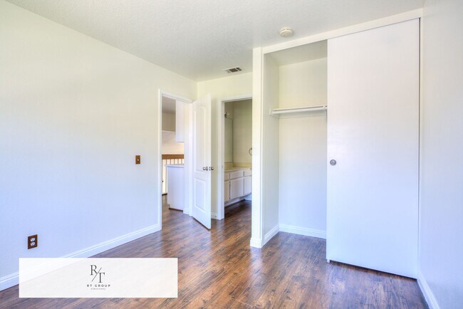 Building Photo - Beautiful 3 Bed / 2.5 Bath Home in the Corona-Norco Unified School District