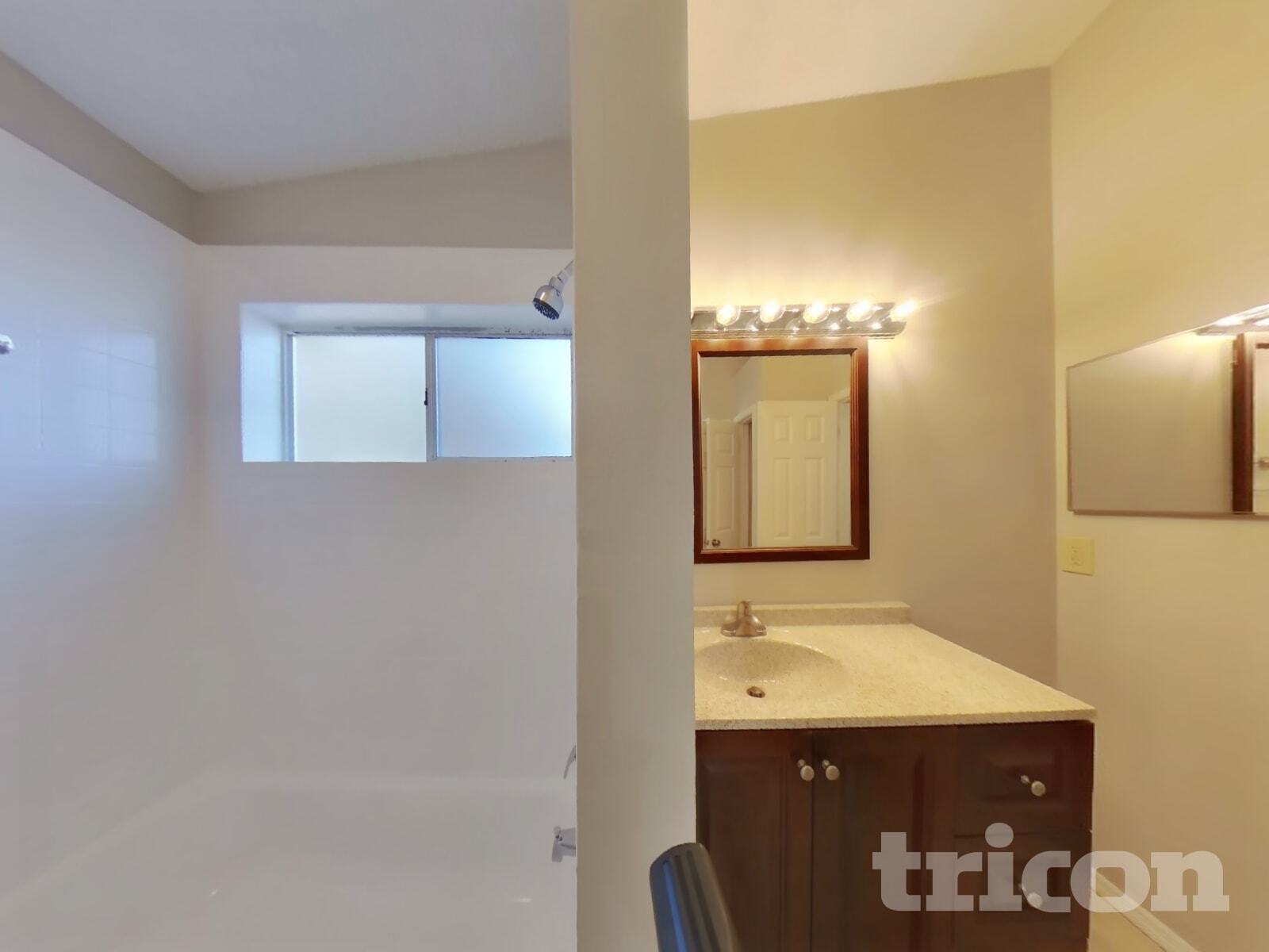 Building Photo - 14502 Christen Dr