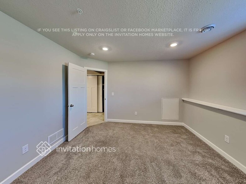 Building Photo - 7512 38th St N