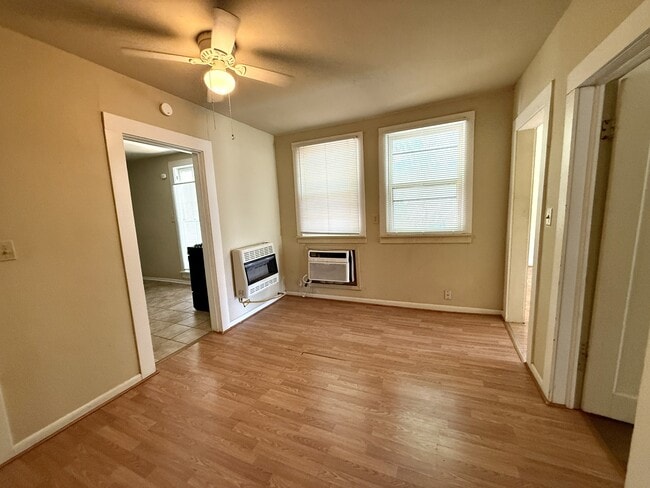 Building Photo - 817 Hargrove St