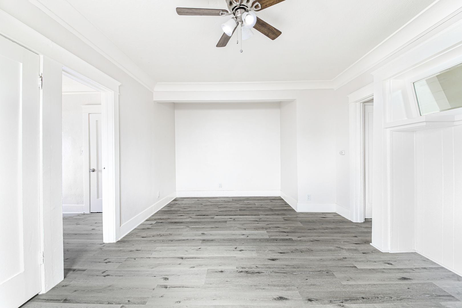 Building Photo - 736 Olive Ave