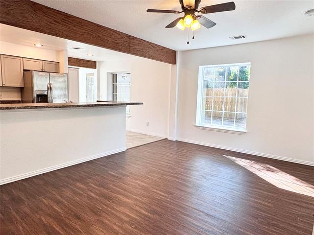 Building Photo - 921 Bradleys Bend