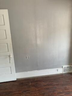 Building Photo - 427 Bruner St