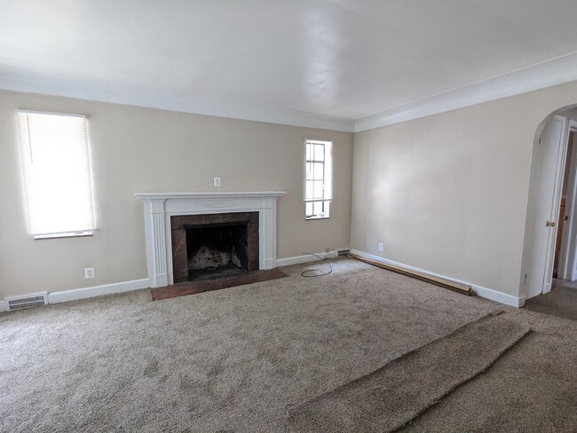 Building Photo - 13988 Prevost St