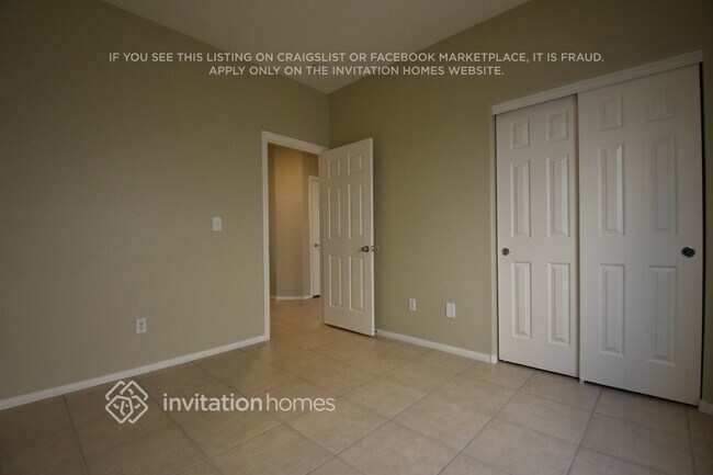Building Photo - 5904 Buena Tierra St