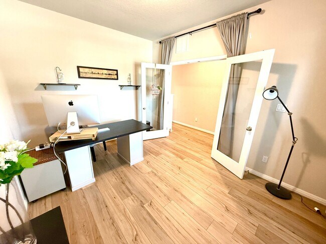 Building Photo - COMING SOON! GORGEOUS Two-Story 4 Bedroom ...