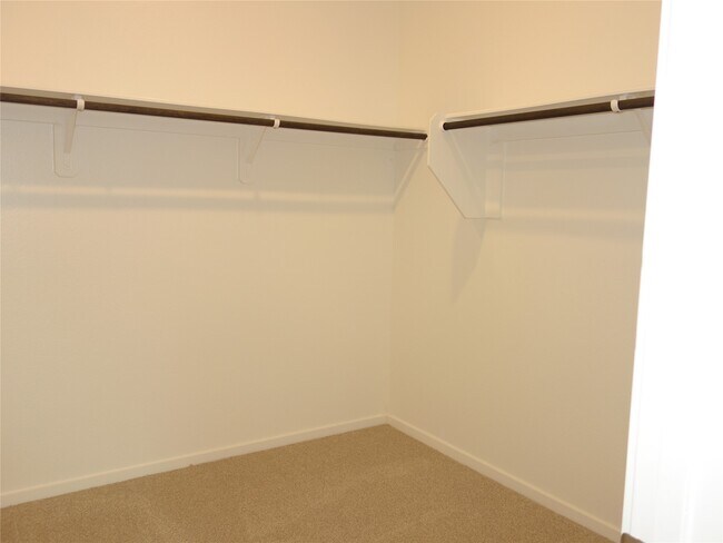 Building Photo - 620 Sand Dollar Dr