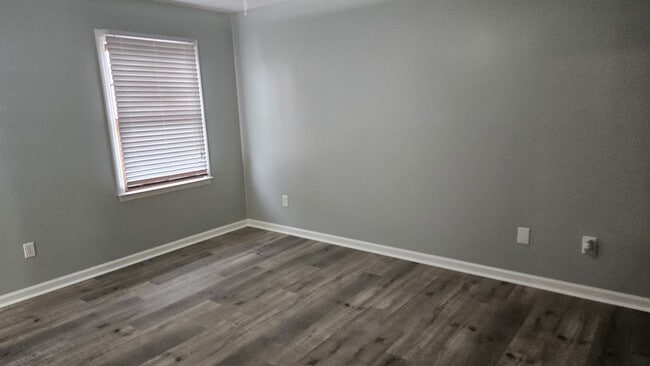 Building Photo - 188 Cottontail Run