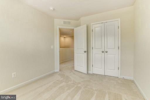 Building Photo - 8931 Garrett Way