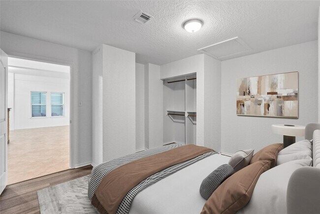 Building Photo - 933 Bonita Dr