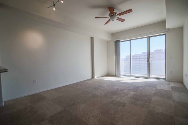 Building Photo - 8255 S Las Vegas Blvd