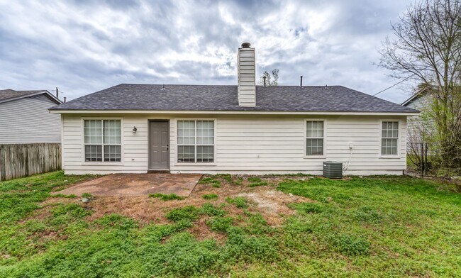 Building Photo - 1242 Grange Way Dr